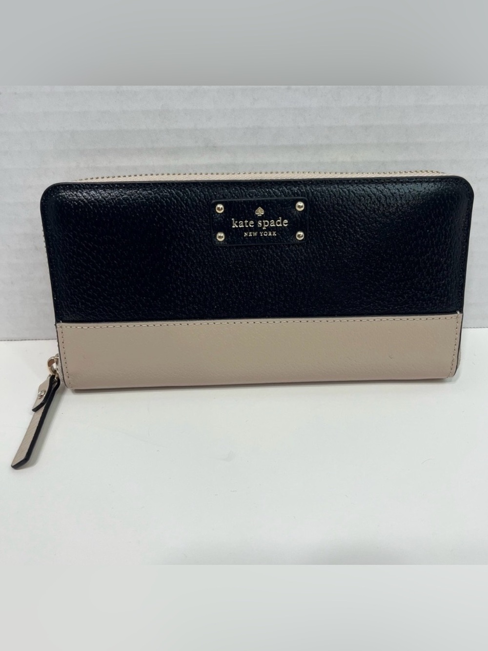 KATE SPADE Leather Wallet black and cream/beige